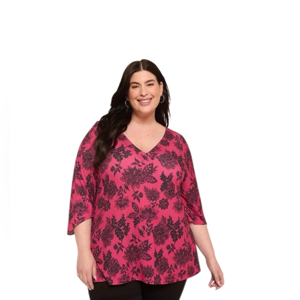 NWT Lane Bryant Plus Size 26/28 Women’s Top